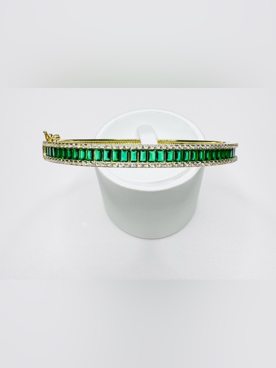 Jewelry - Green Emerald Bangle Bracelet - 18K Gold